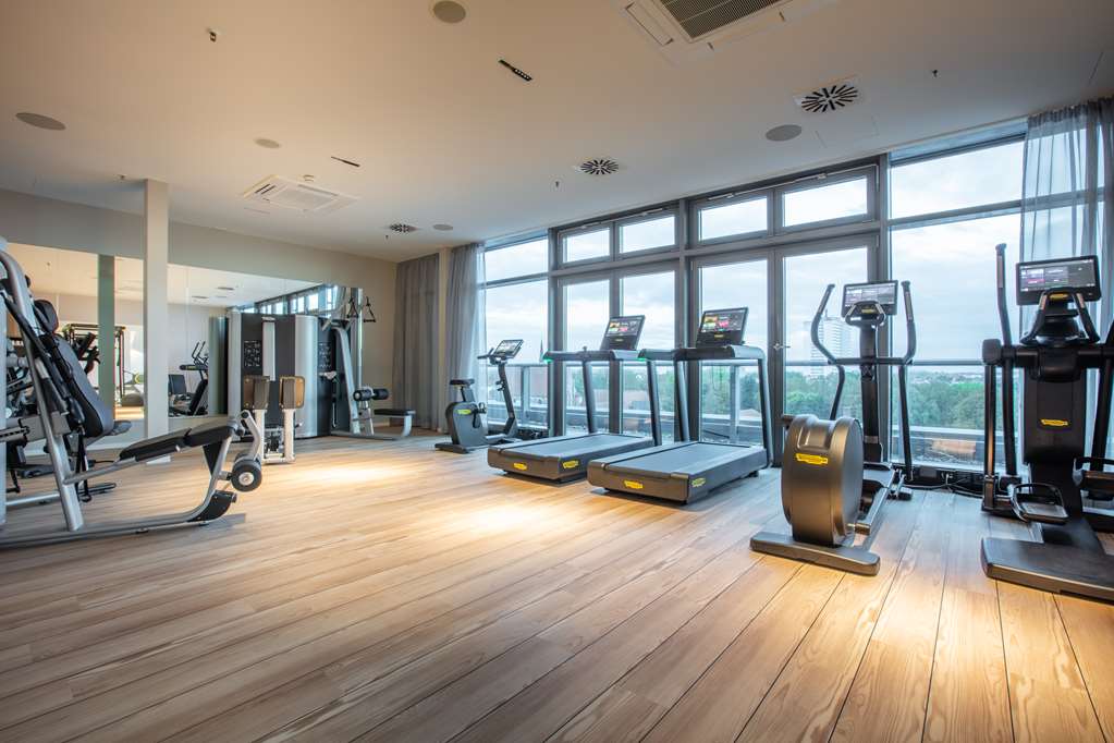 Fitness center with city view
