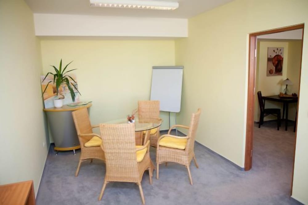 In-room business center