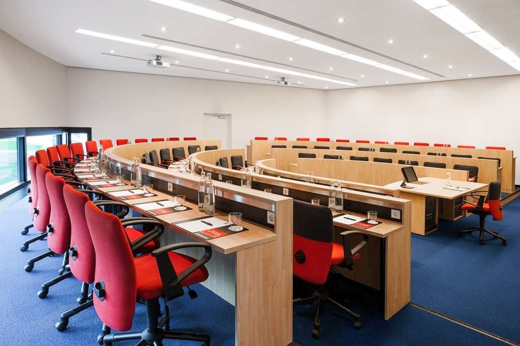 IntercityHotel Frankfurt Airport, Germany - Meeting room
