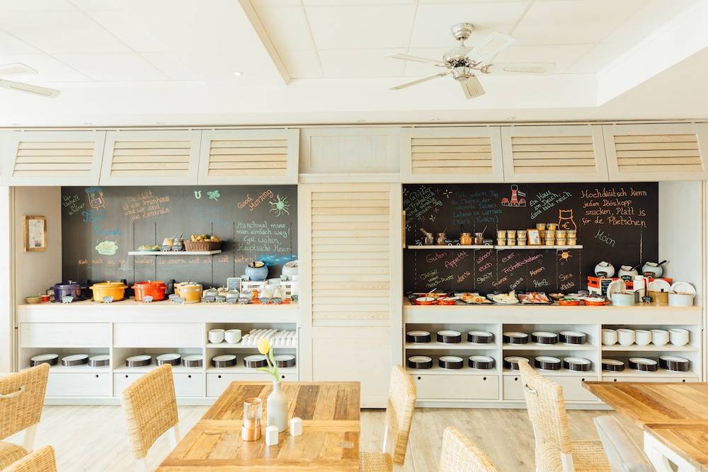 Breakfast buffet