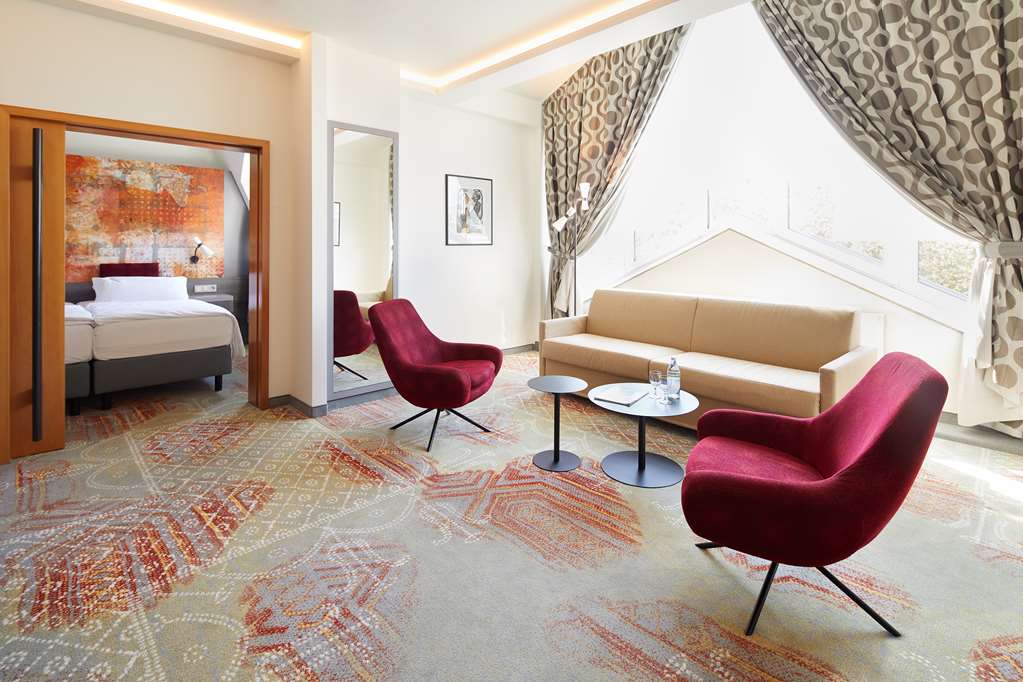 Guest room