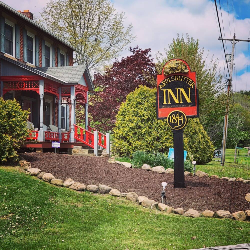 Applebutter Inn - featured photo