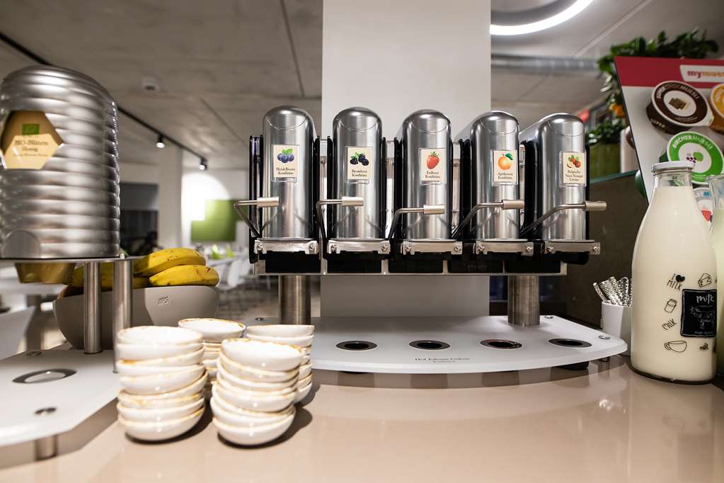 Bistro Breakfast