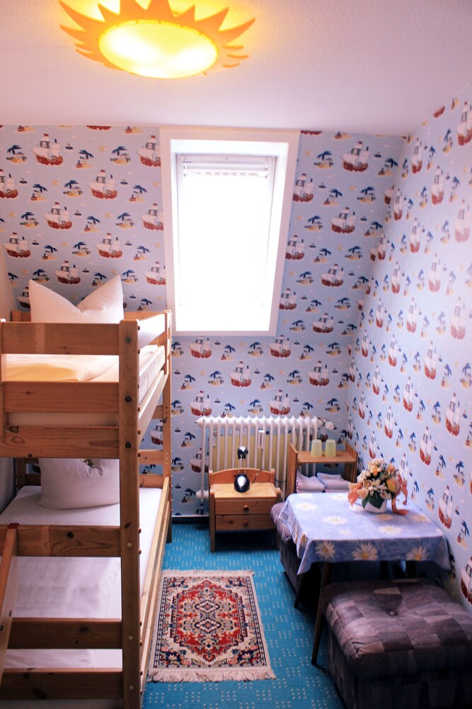 Children's theme room