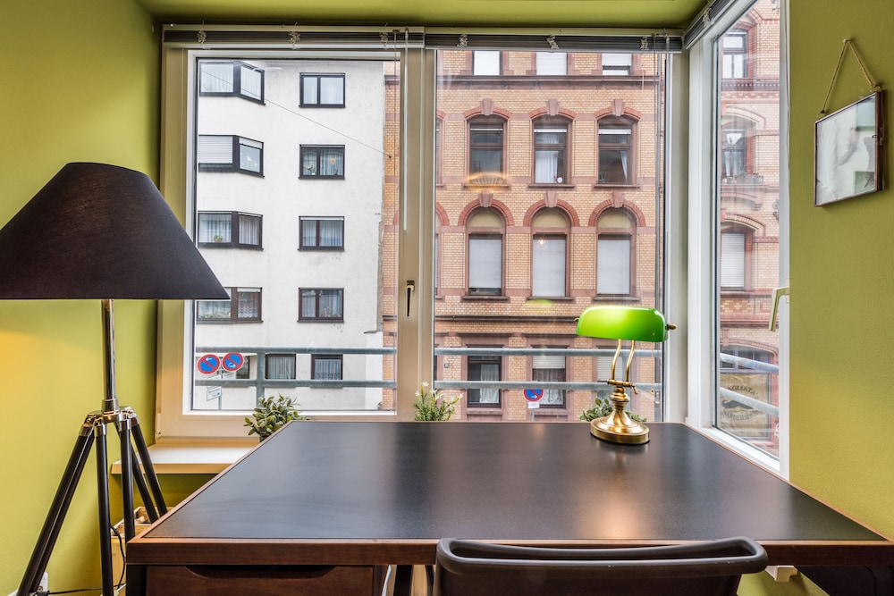 In-room business center
