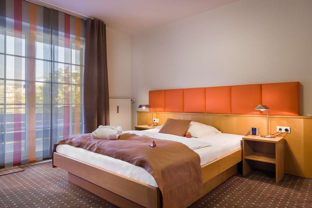 Superior single room TOP acora Hotel Dusseldorf