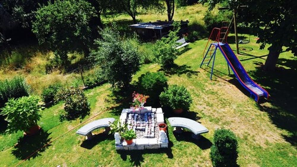Mini-golf