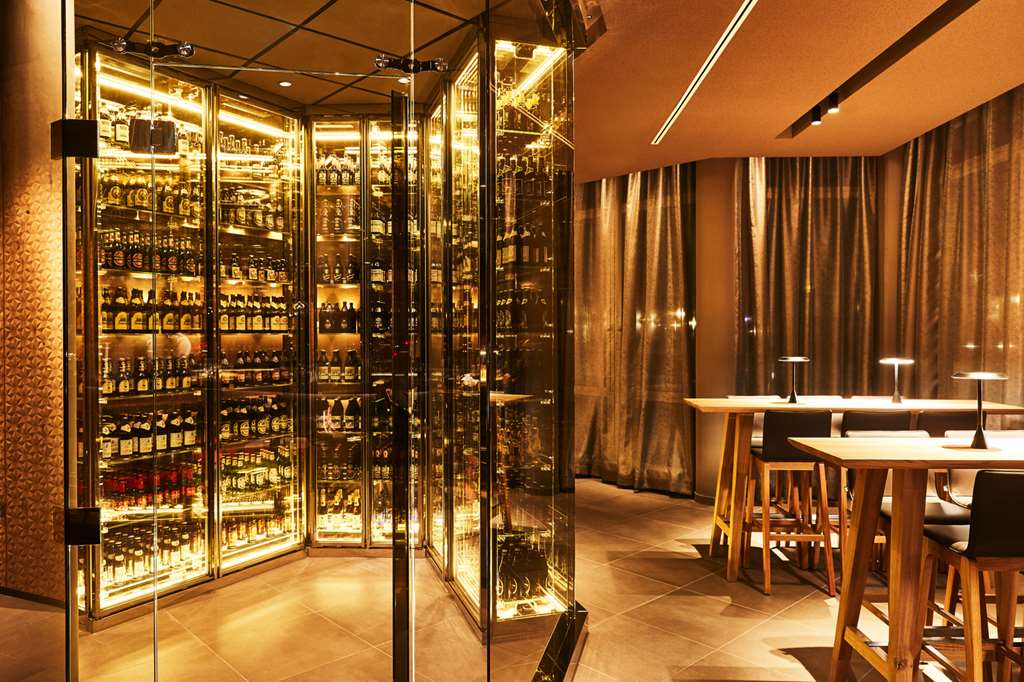 Steigenberger Hotel Muenchen/Munich, Germany - Bierkristall beer fridge