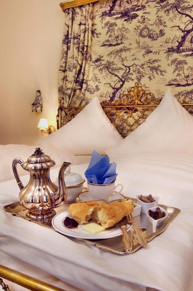 In-Room Amenity