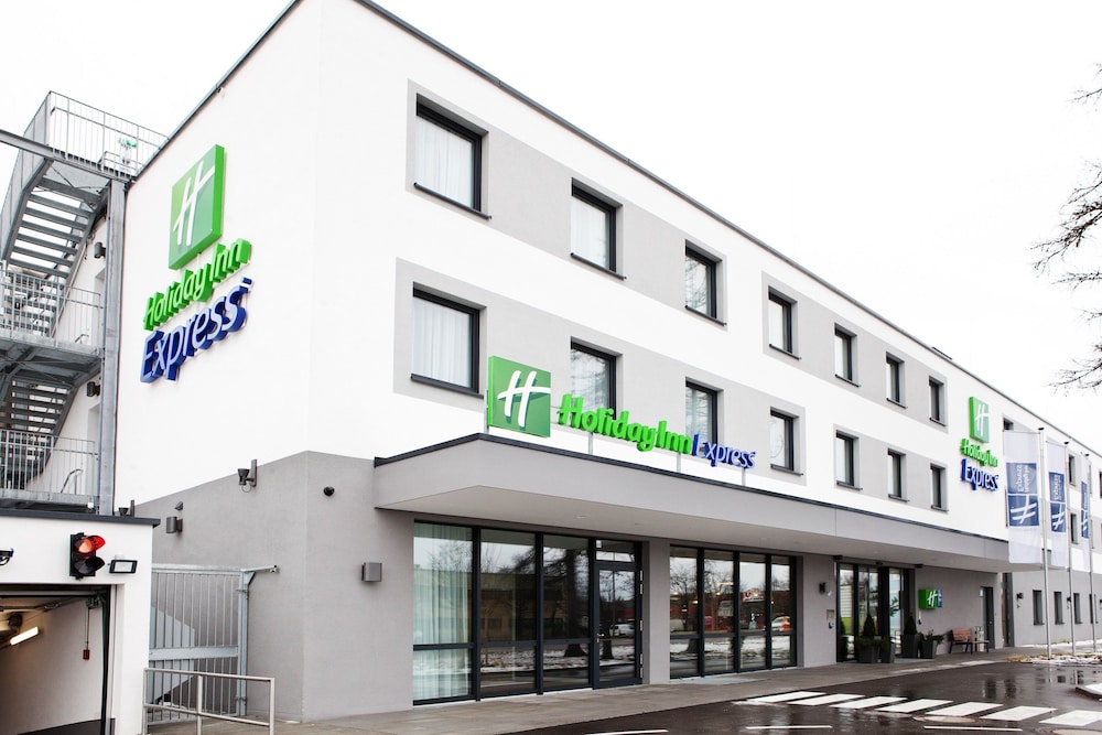 Holiday Inn Express Munich Olympiapark by IHG