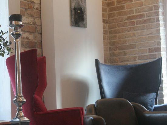 Hotel Interior/Public Areas
