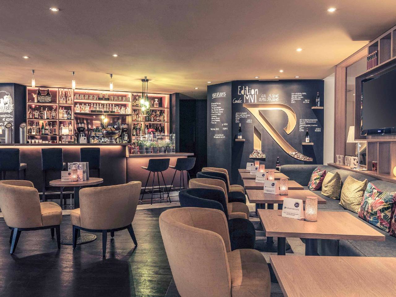 Bar Lounge