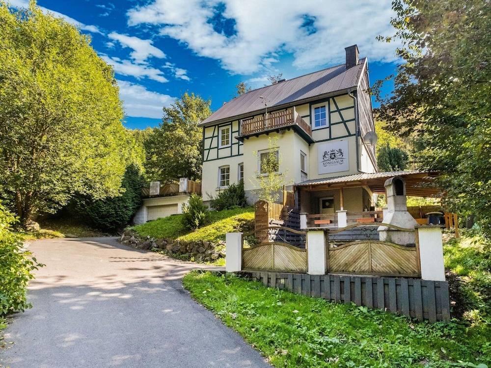Pretty Holiday Home in Willingen near Forest