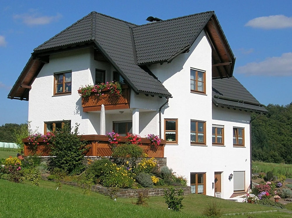 Primary image