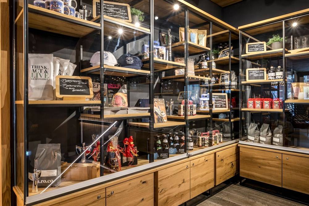 Gift shop