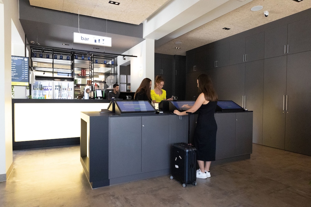 Check-in/check-out kiosk