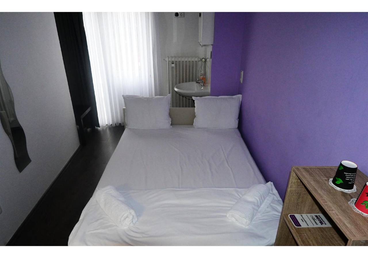 Hotel Annis M&P