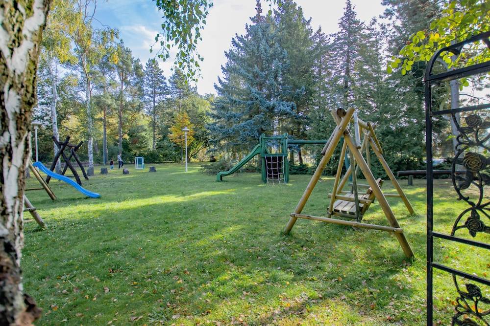 Children's play area - outdoor