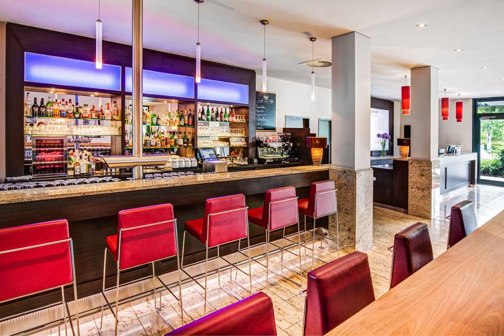 IntercityHotel Berlin-Brandenburg Airport, Germany - Bar