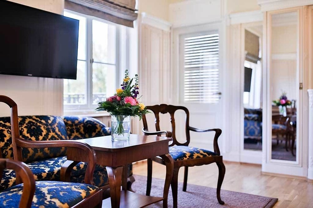 In-Room Amenity