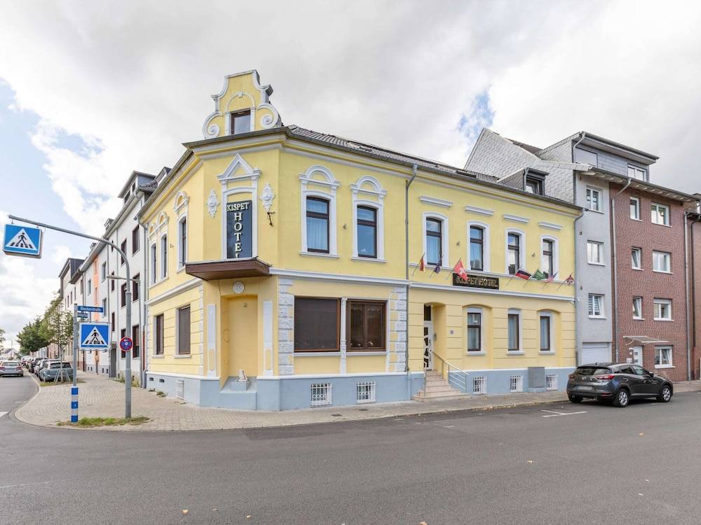 Pleasant Apartment in Oberhausen With a Terrace