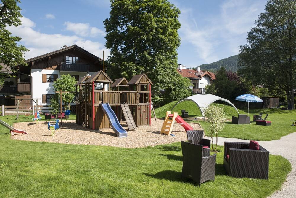 Childrens Play Area - Outdoor