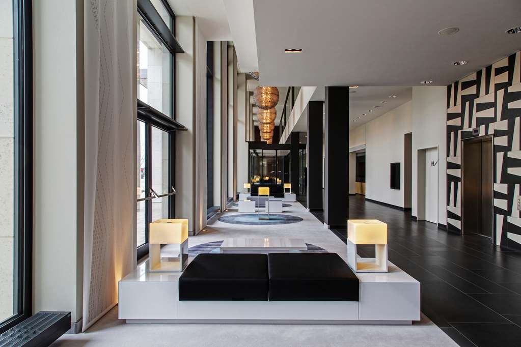 Steigenberger Airport Hotel Berlin - lobby