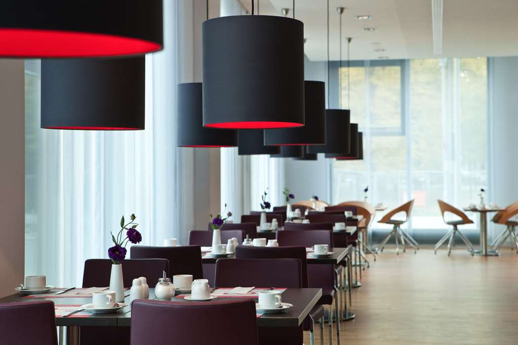 IntercityHotel Berlin Hauptbahnhof, Germany - restaurant