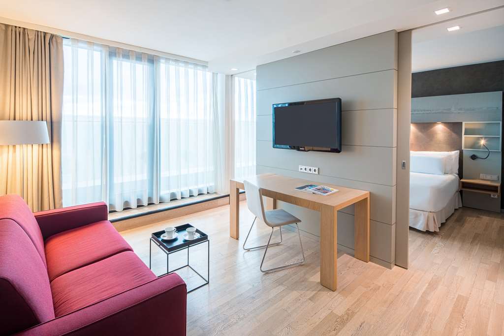 BHAMB ROOM