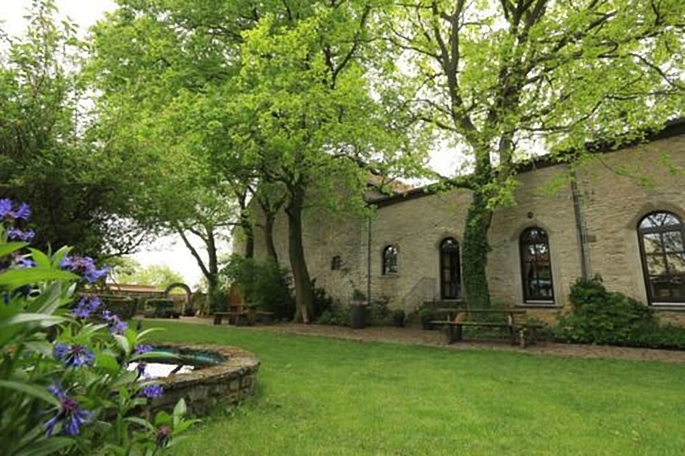 Eventhof und Gästehaus Weingewölbe