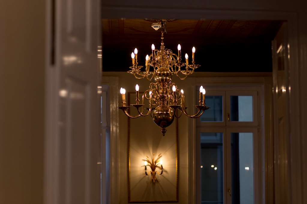 Hallway TOP Palais Esplanade Hamburg