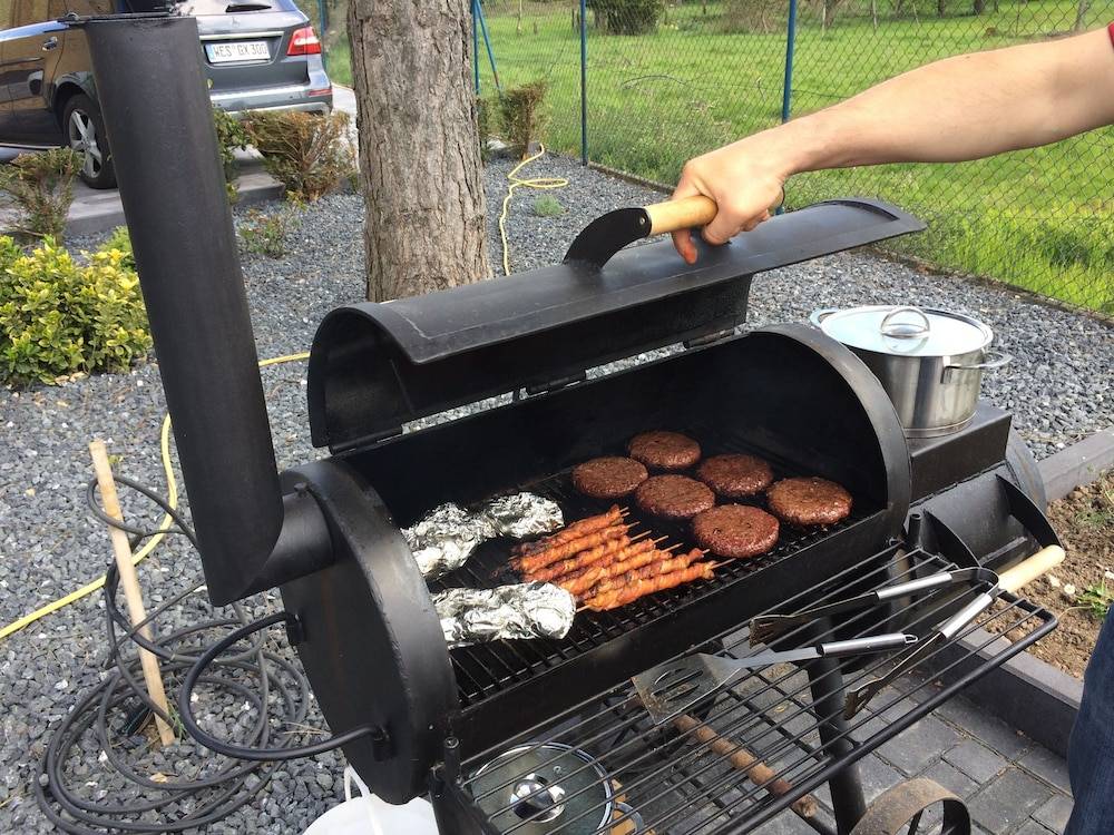 BBQ/picnic area