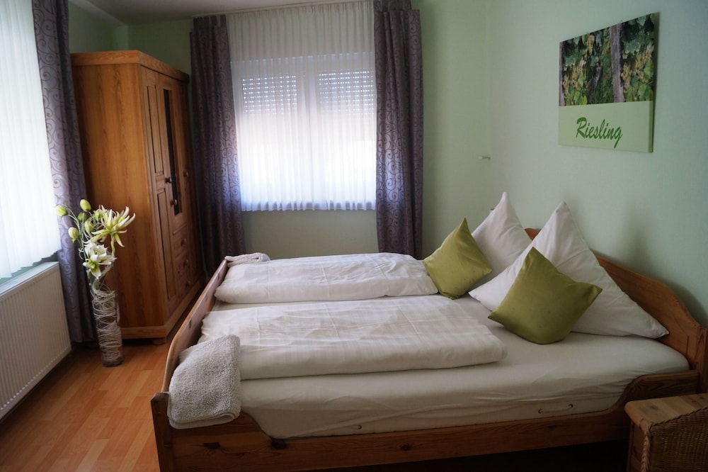 Gästezimmer Weingut Peter