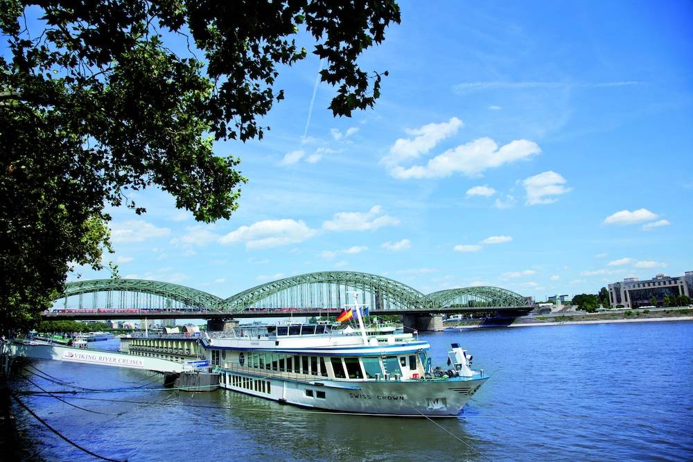 Crossgates Hotelship 3 Star AltstadtNord Köln