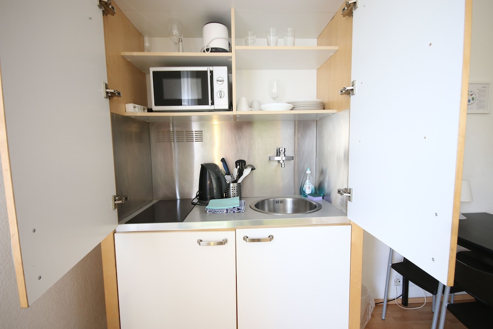 Private kitchenette
