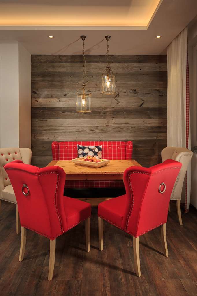 Allgaeuer Stube_TOP EMBRACE Allgaeu ART Hotel Kempten