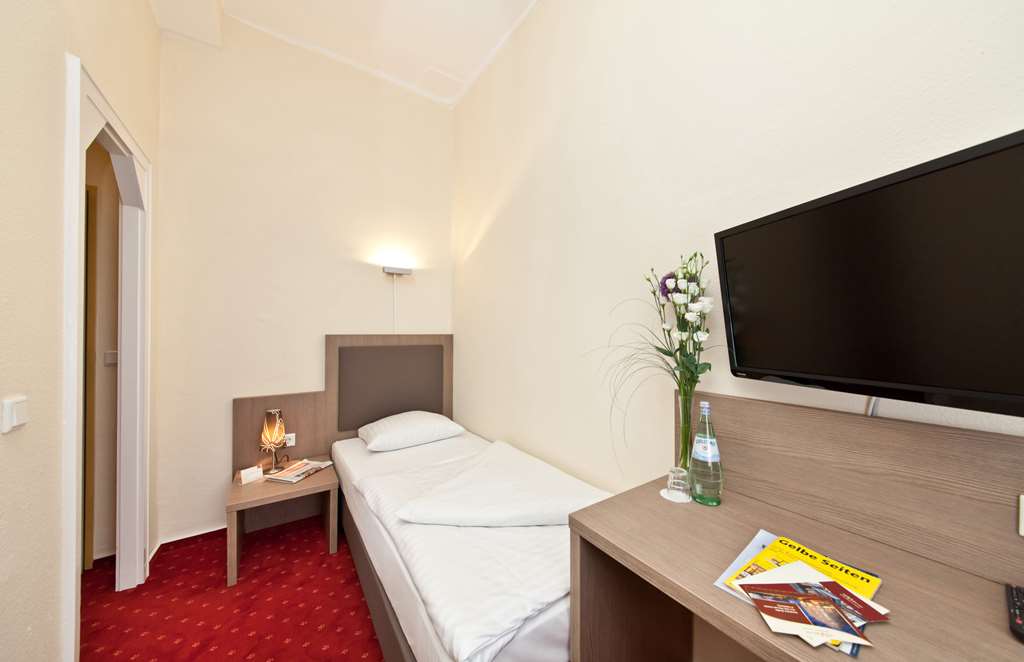 Single room_Novum Hotel am Holstenwall Hamburg