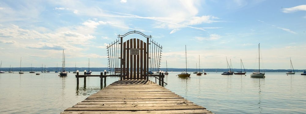 Dock