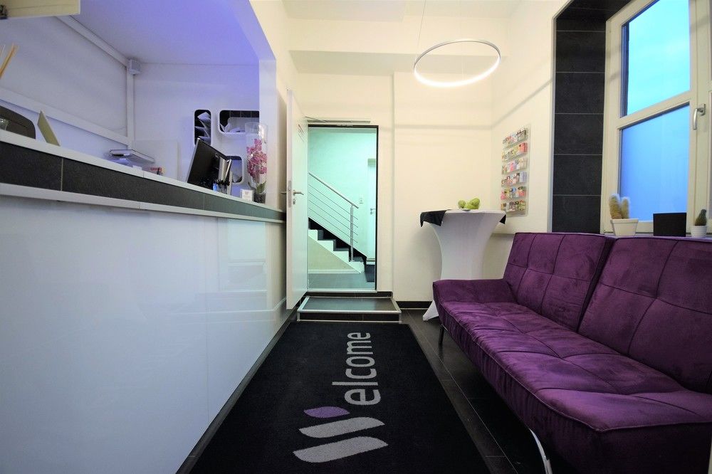 Check-in/Check-out Kiosk
