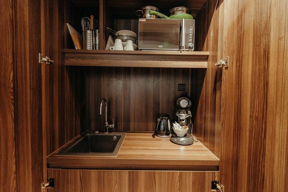 Private kitchenette