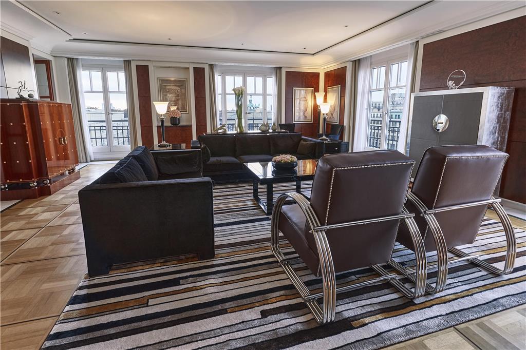 Presidential Suite