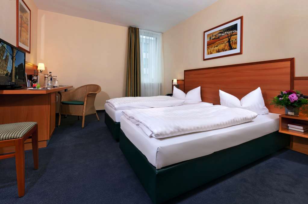 IntercityHotel Bremen, Germany - Business Room
