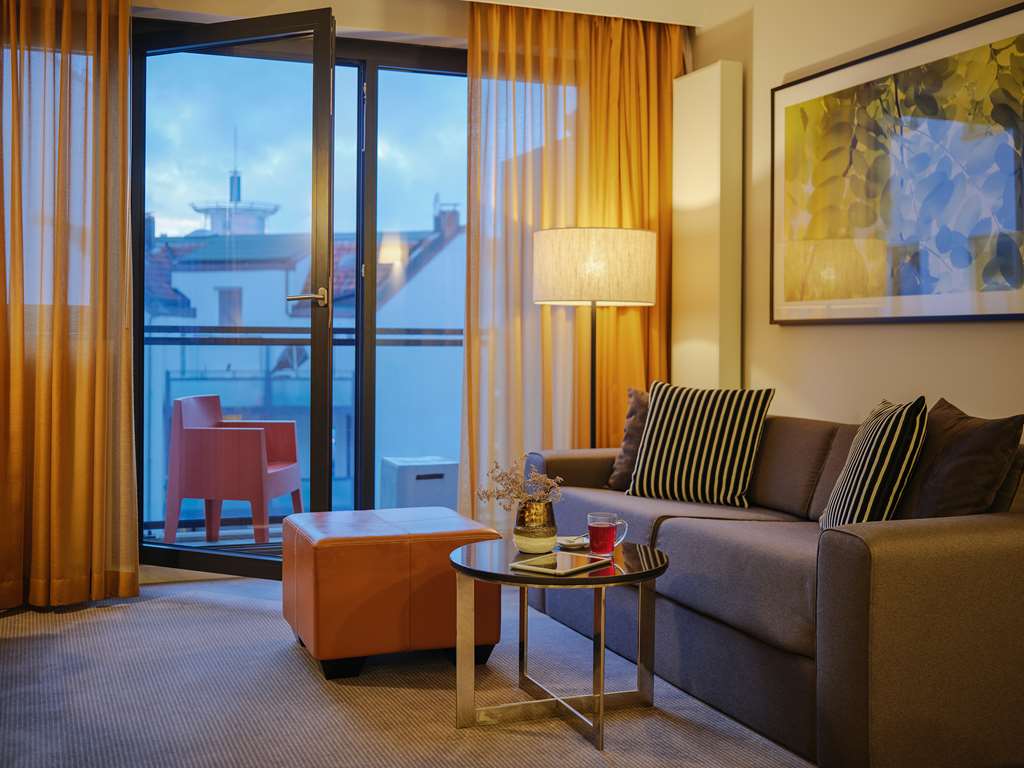 adina hotel hamburg michel room balcony