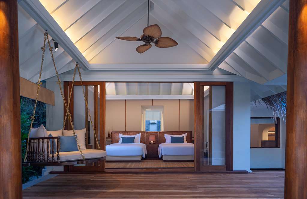 Three Bedroom Beach Pool Residence Twin