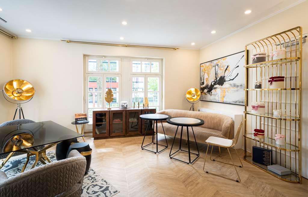 ArthotelANAFleurPaderborn Rezeption Lobby