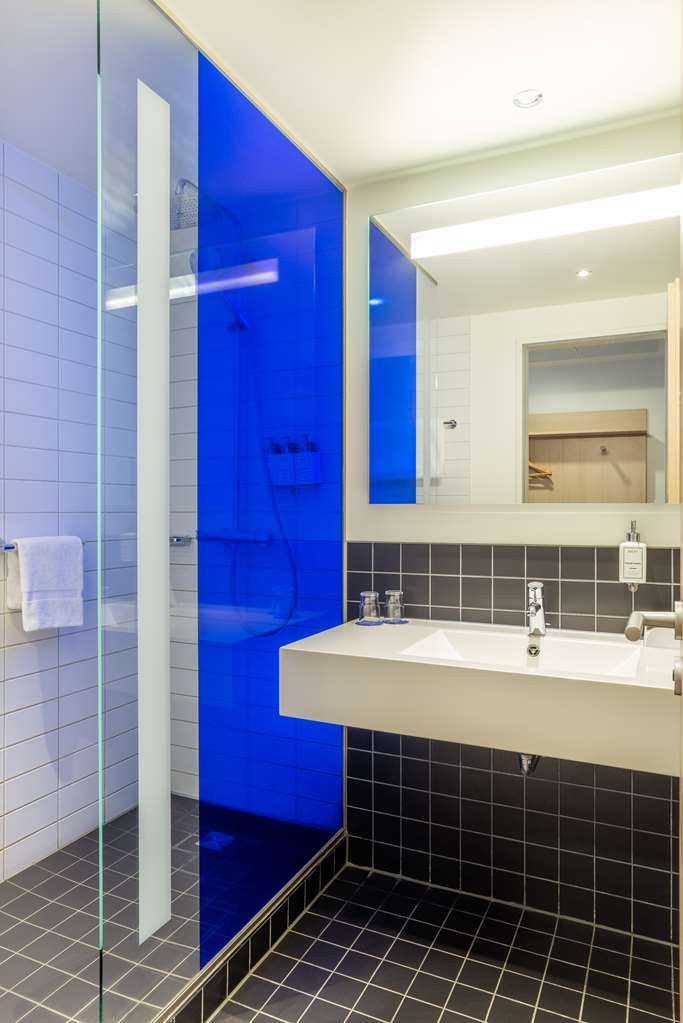 Standard Bathroom