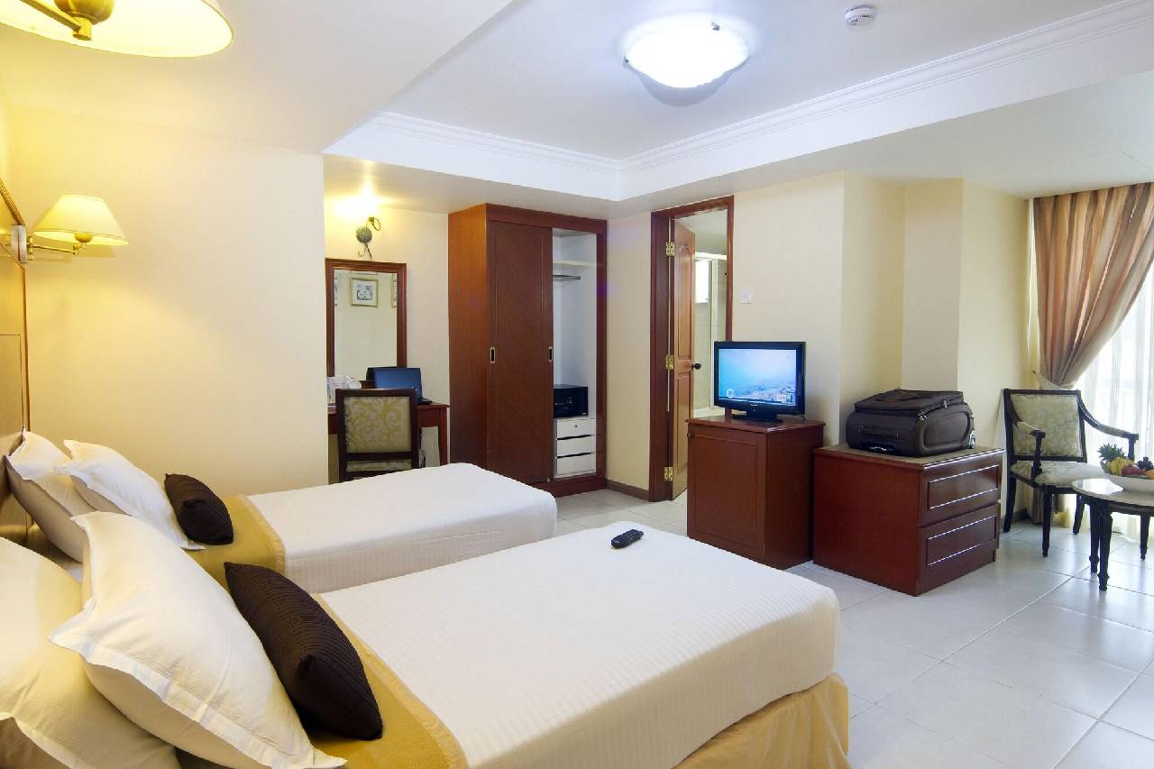 Guest room