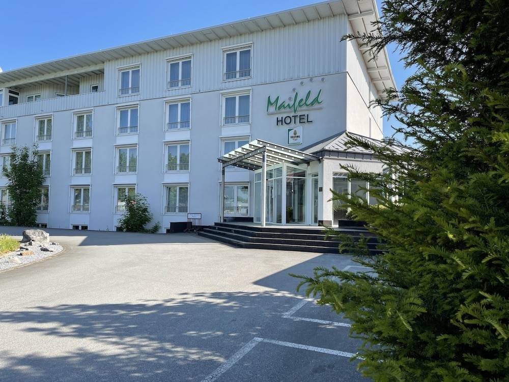 Maifeld Sport und Tagungshotel