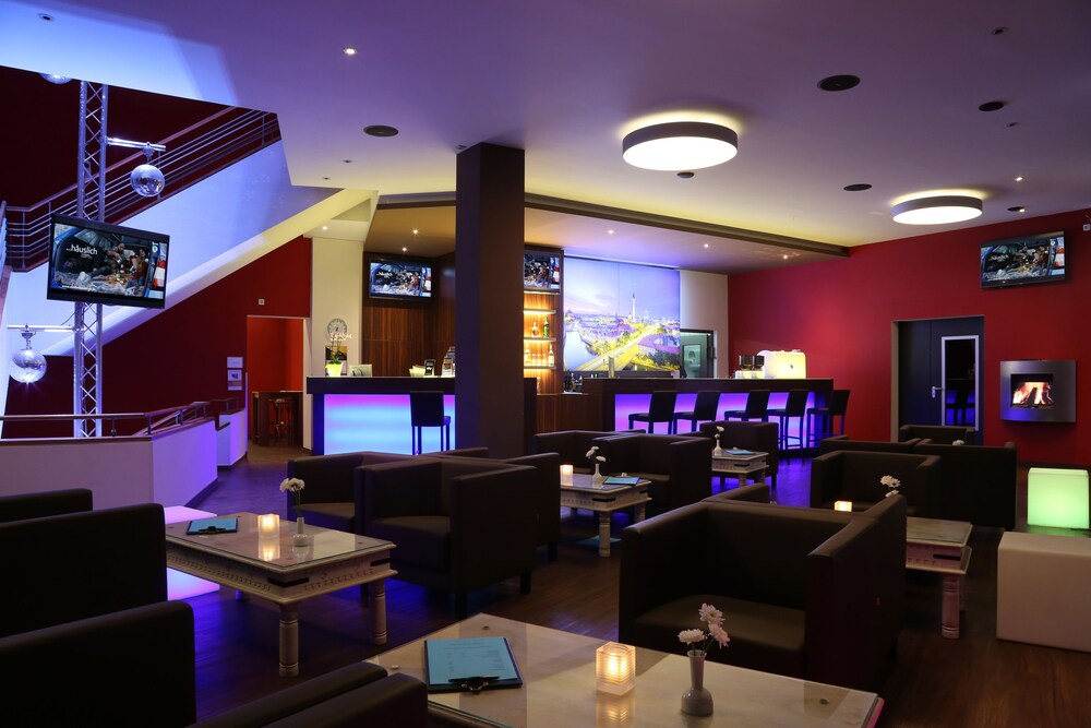 Hotel Bar