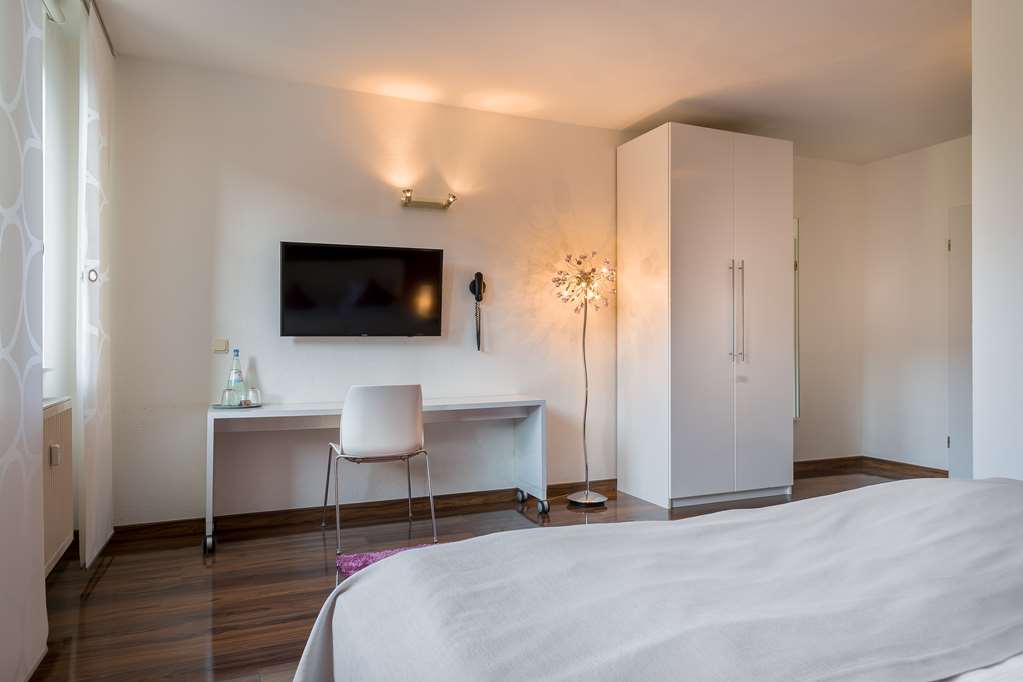 Deluxe double room TOP freiRaum stattHotel Moenchengladbach